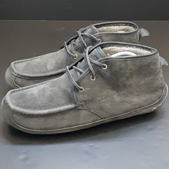 UGG Other - UGG water resistant suede boots size 9